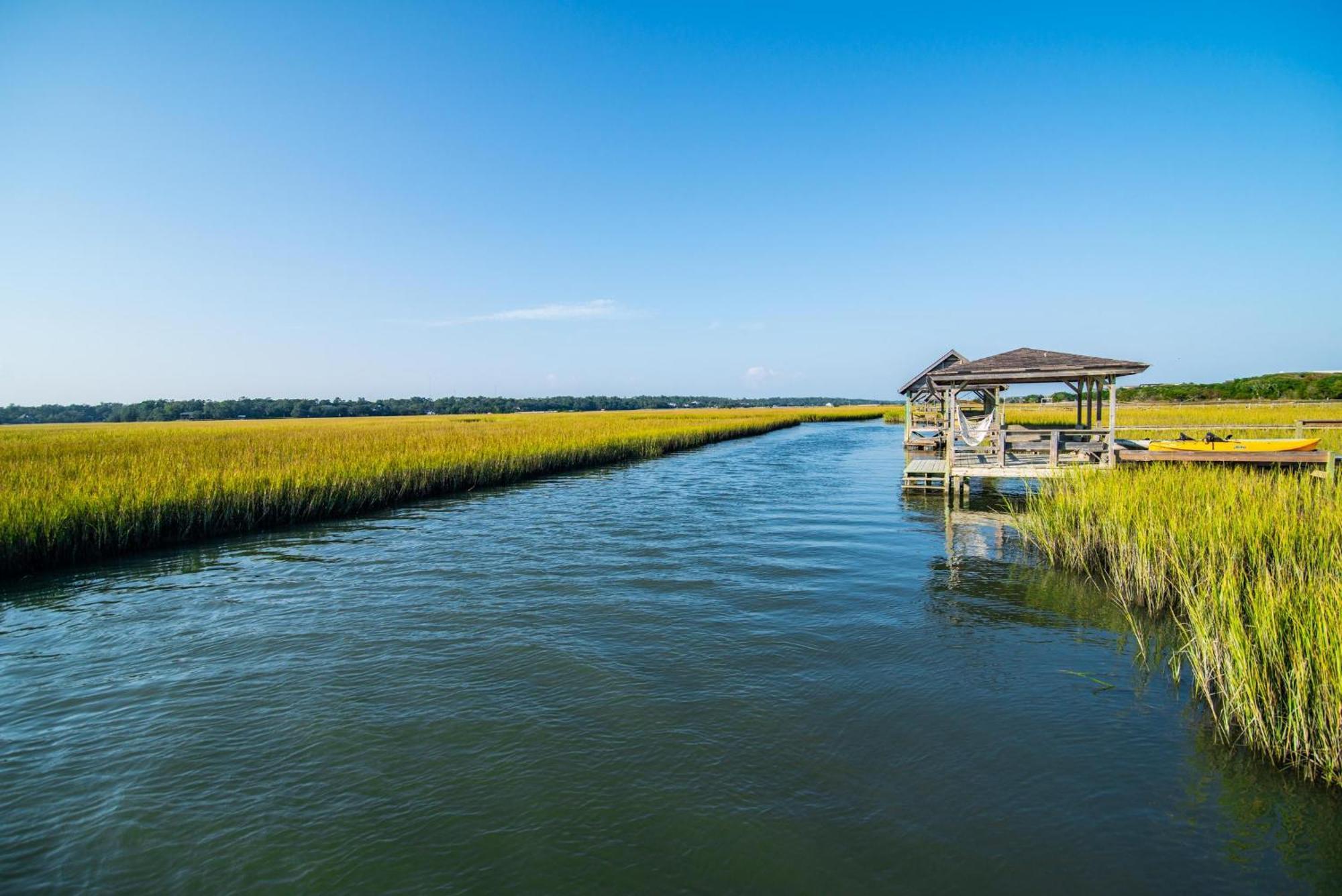 Ocean Breezes Historic Home With Creek Dock Pawleys Island Exterior photo